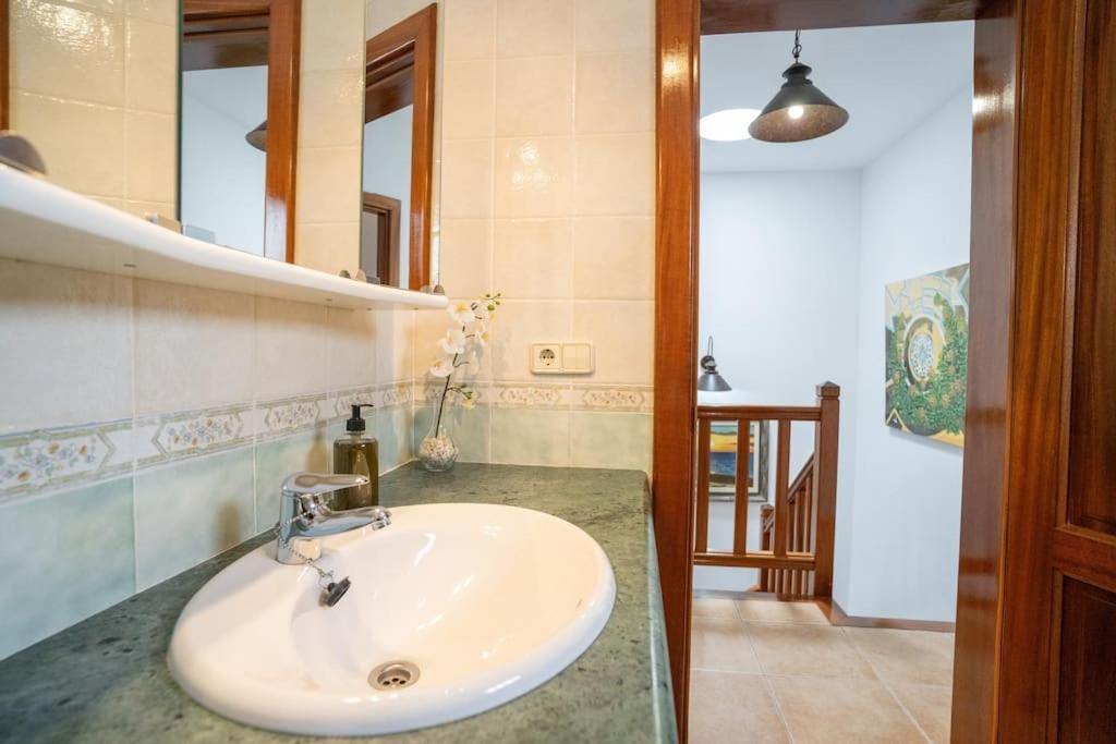 Beautiful Home In Lanzarote 5 Mins From Marina Playa Blanca  Exteriér fotografie